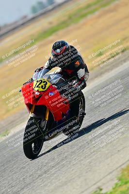 media/May-02-2025-CRA (Fri) [[8ae20d389f]]/Track Photos/Sunrise/